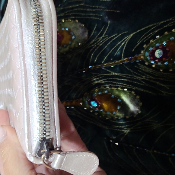 Bottega Wallet - Picture 3 of 10